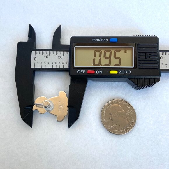 VTG Wallace Sterling Silver Hollow "Romance Of The Sea" Screwback Earrings - Picture 16 of 16